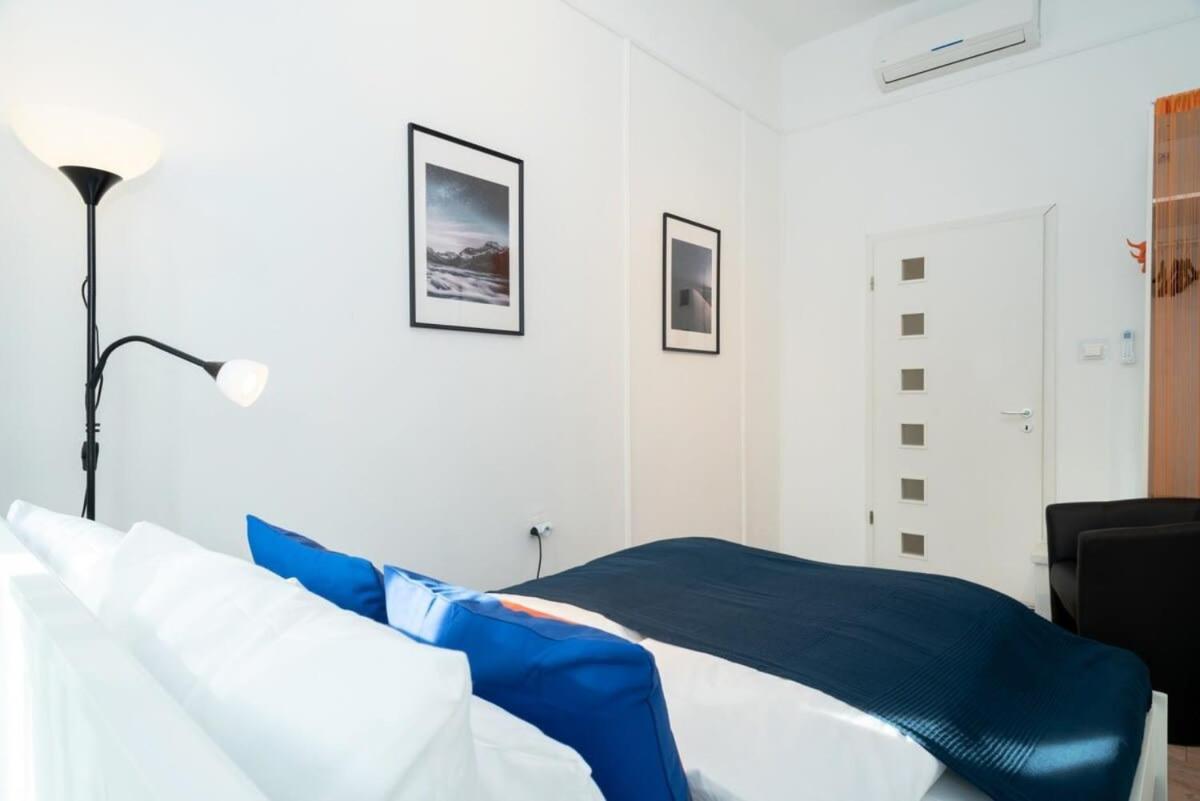 Ultra Central Cozy Apartment Βουδαπέστη Εξωτερικό φωτογραφία
