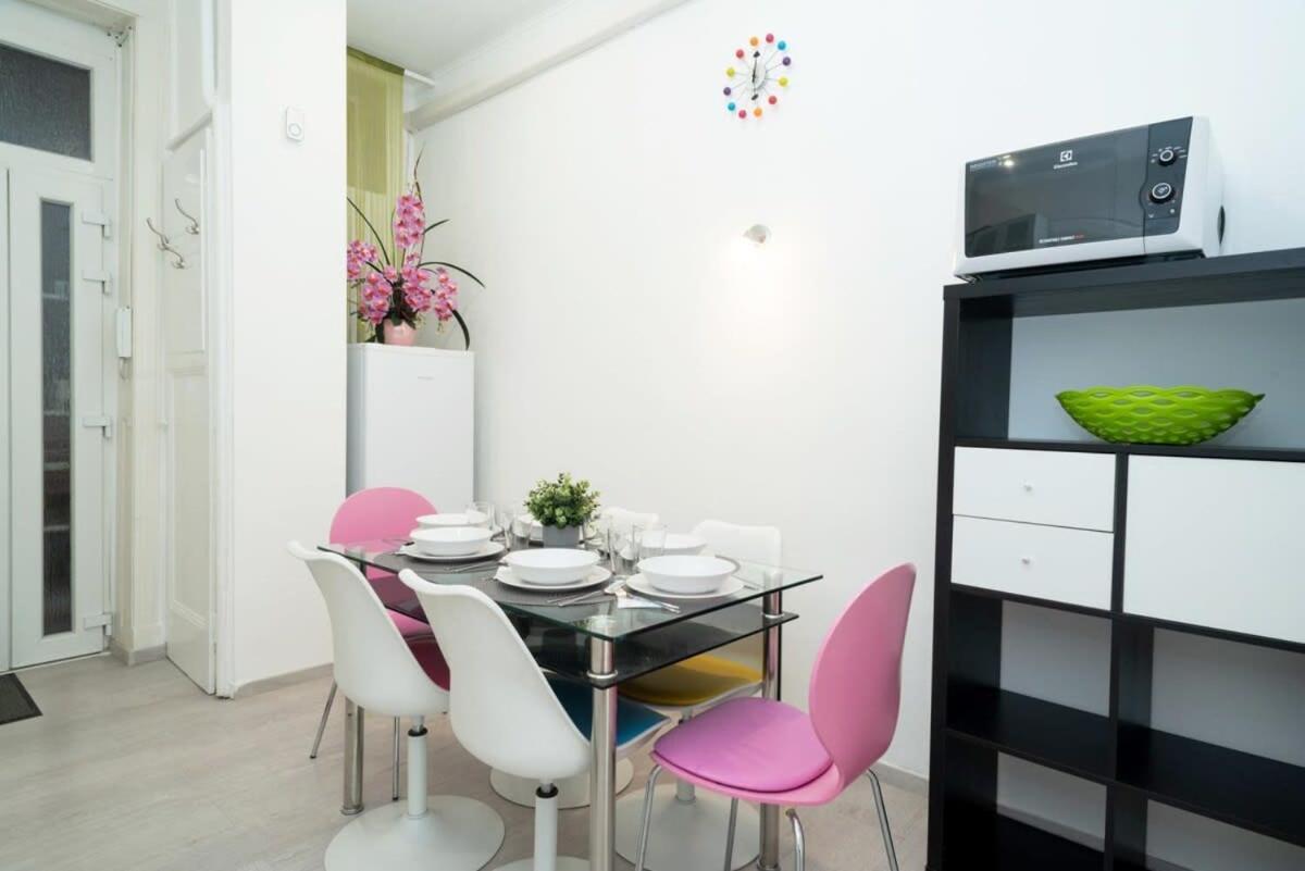 Ultra Central Cozy Apartment Βουδαπέστη Εξωτερικό φωτογραφία